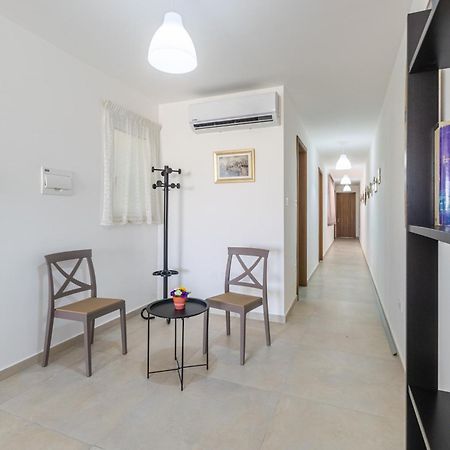 Brand New Apartment 3Bdr 2 Bth H7 Сент-Полс-Бей Экстерьер фото